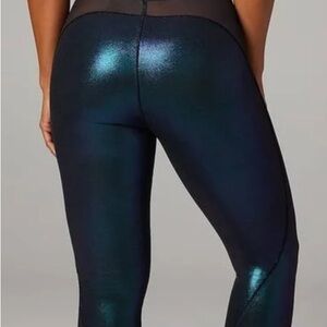 Savage X Fenty “fast lane high waisteded legging” in “oil slick” color
